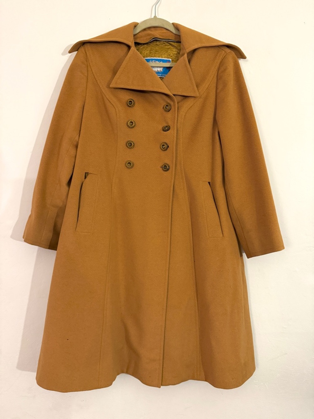Rare Vintage 1970s Hip Kee Co. Camel  Overcoat